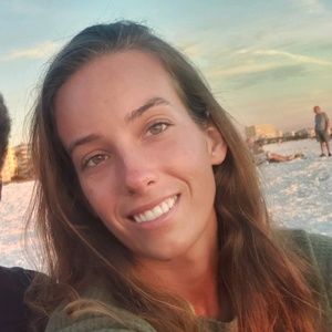 Meet your Posher, Gloria